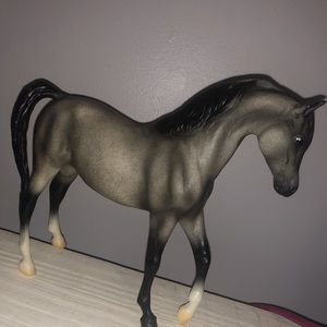 Classic Grey Breyer